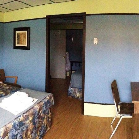 Motel Spring Шато-Рише Экстерьер фото