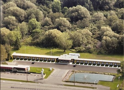 Motel Spring Шато-Рише Экстерьер фото